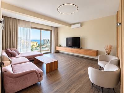 2 BR Apartment with Sea View in Agios Tychonas, Limassol thumbnail 1
