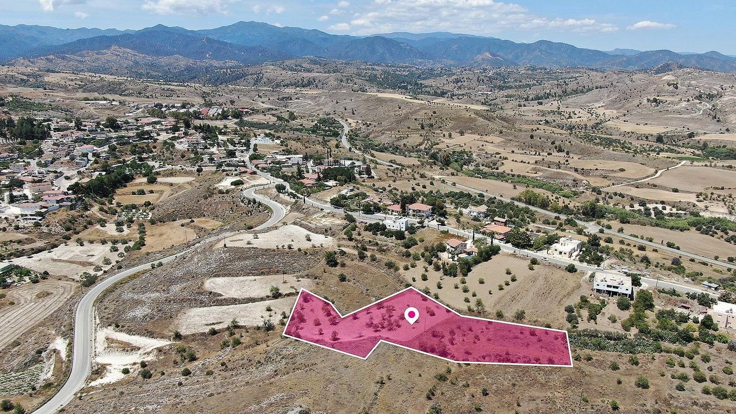 (Share) Residential field in Kato Moni, Nicosia. photo 1