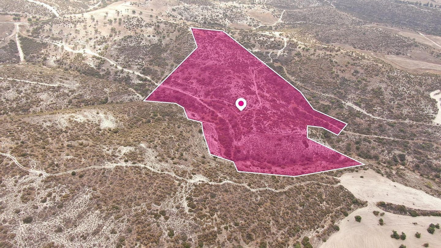 Agriculture Field in Skarinou, Larnaca photo 4