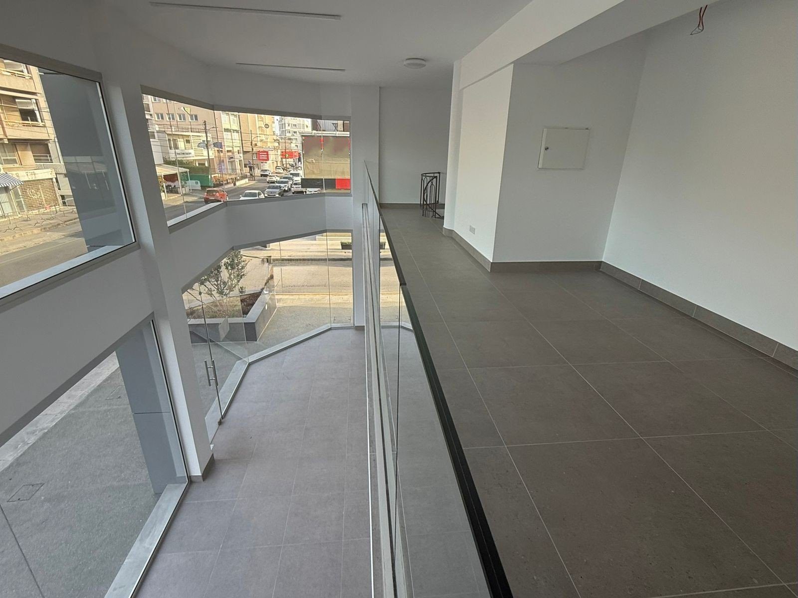 Shop + mezzanine in Katholiki, Limassol — photo 4
