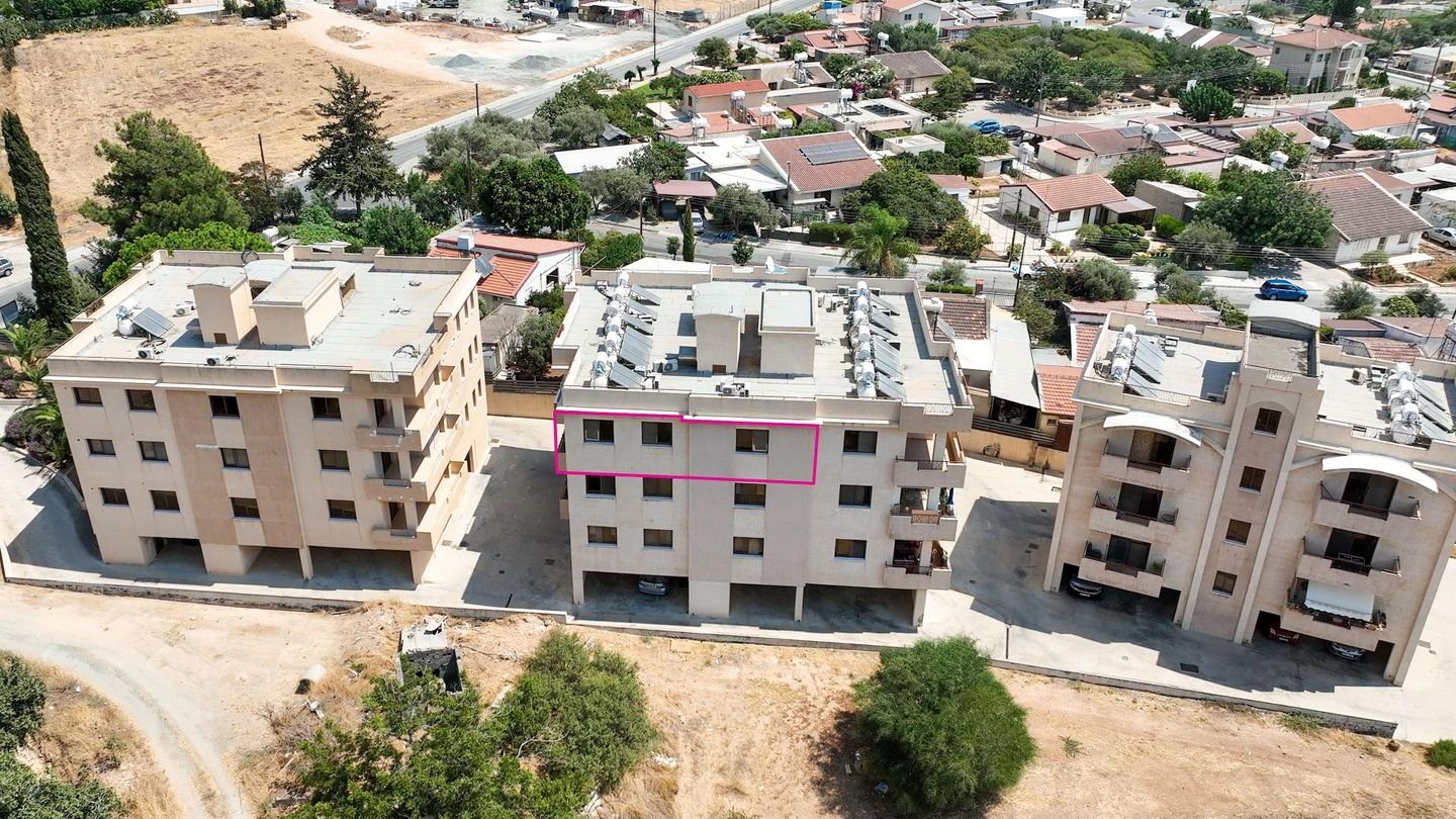 Two-Bedroom Apartment in Kato Polemidia, Limassol photo 1