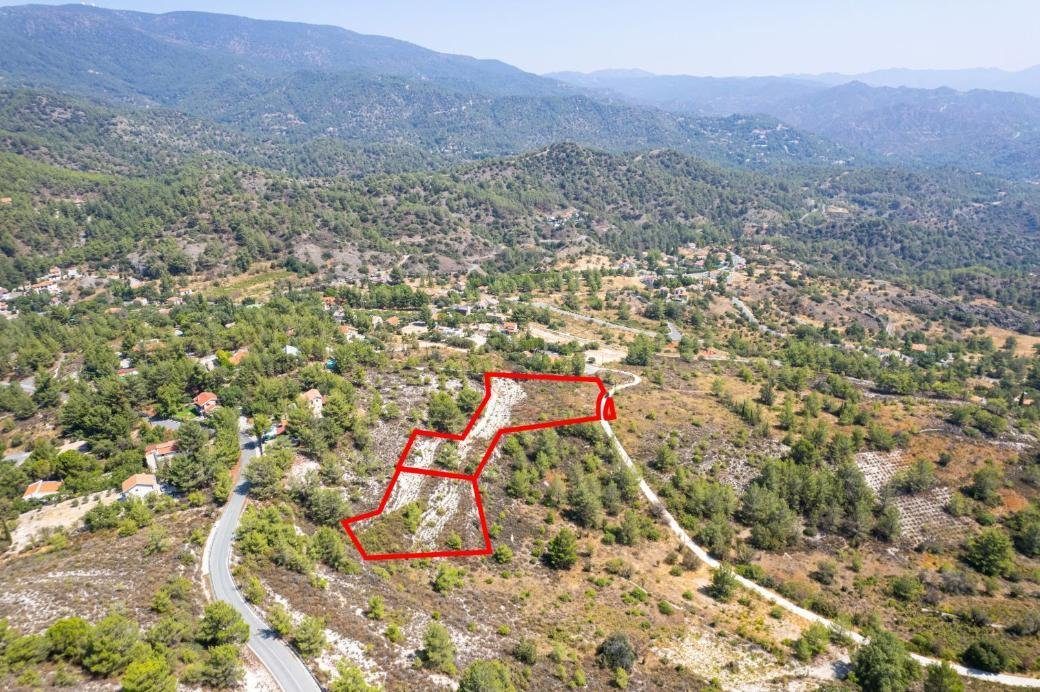 Three residential fields in Pera Pedi, Limassol photo 2
