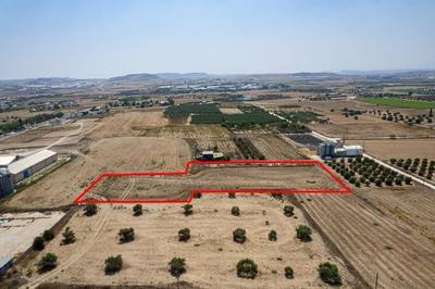 Residential field in Athienou, Larnaca thumbnail 4