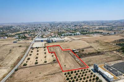 Residential field in Athienou, Larnaca thumbnail 5