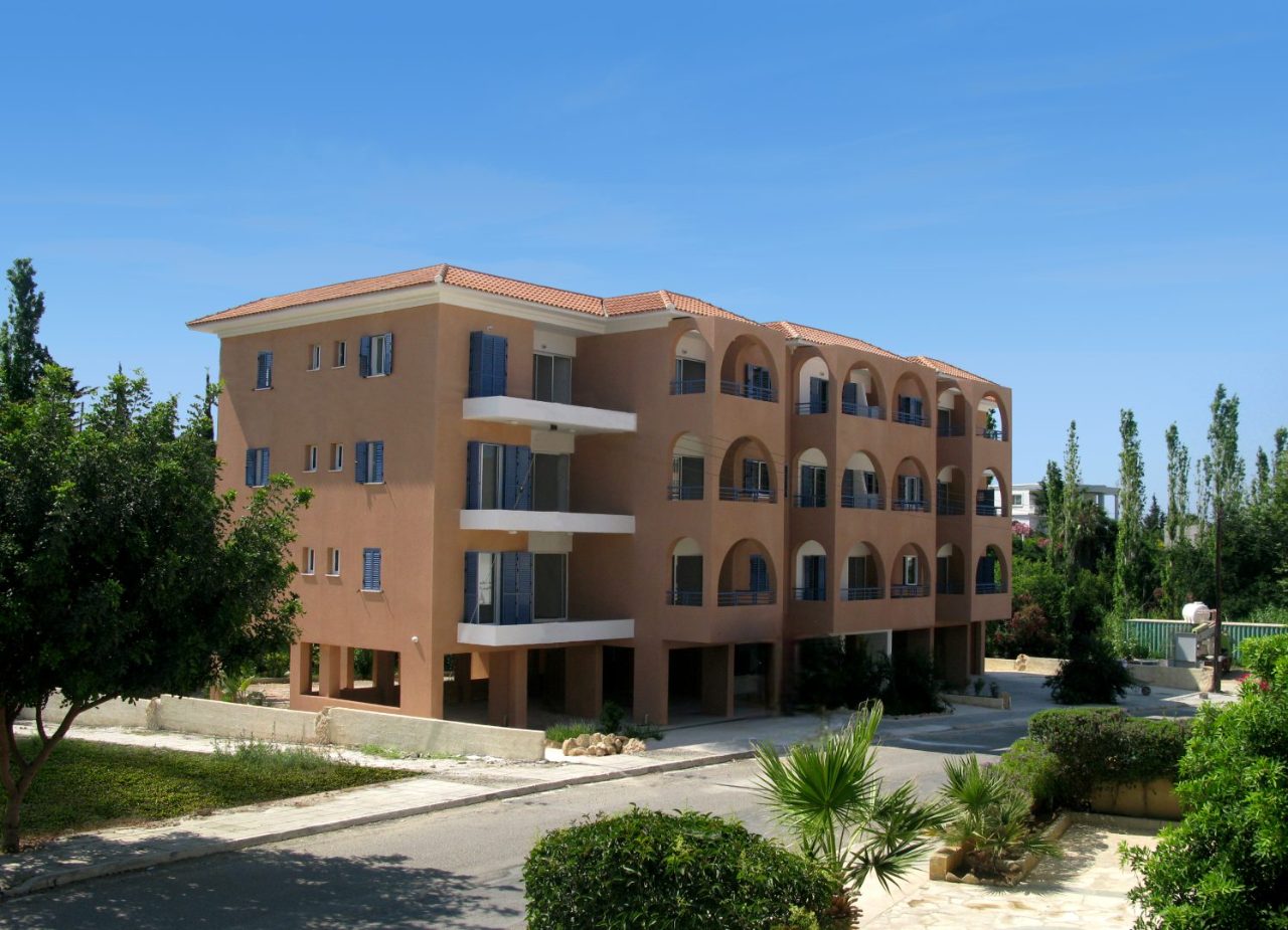 2 BR Apartment in Geroskipou, Paphos photo 1