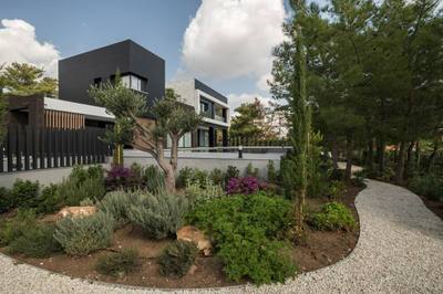7 BR luxury villa in Souni, Limassol thumbnail 32
