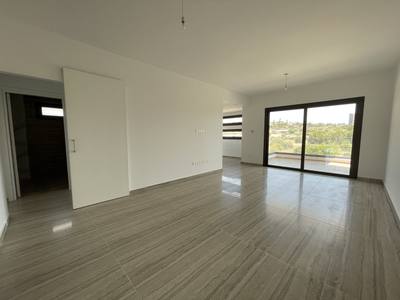 2 BR Apartment in Limassol thumbnail 8