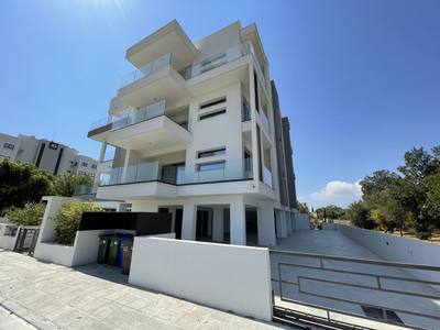 2 BR Apartment in Limassol thumbnail 1