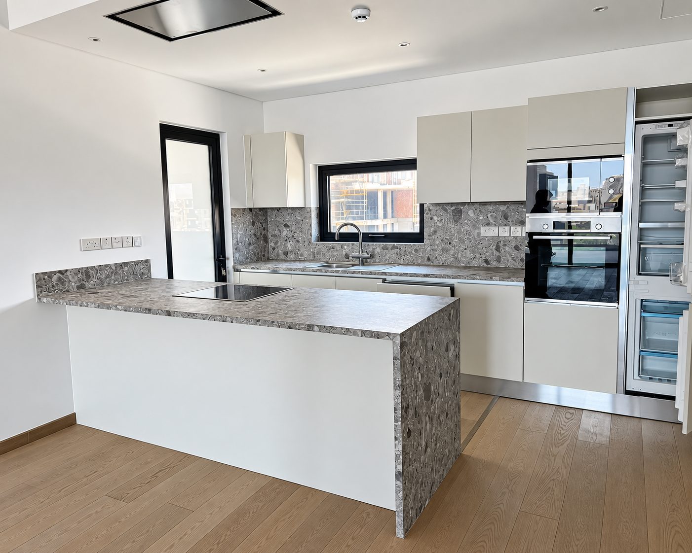 2 BR Apartment Agios Athanasios, Limassol photo 2