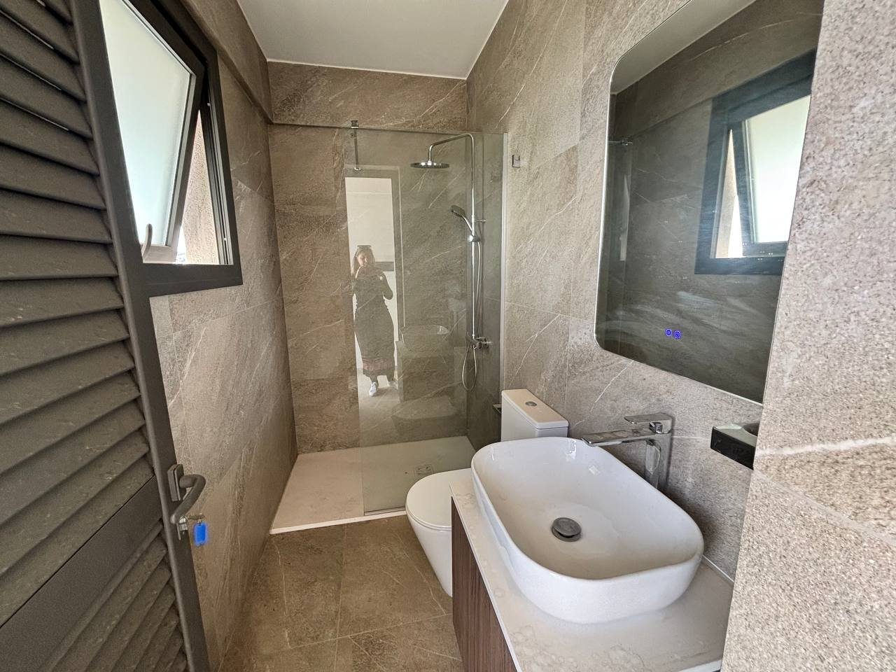 2 BR Penthouse in Agia Fyla, Limassol photo 11
