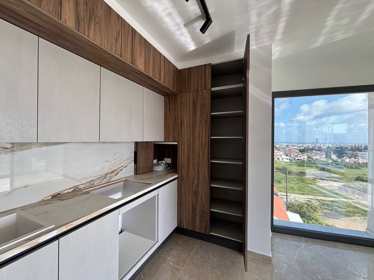 2 BR Penthouse in Agia Fyla, Limassol photo 1