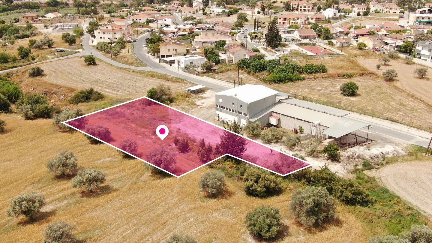 Residential Field in Alethriko, Larnaca photo 2