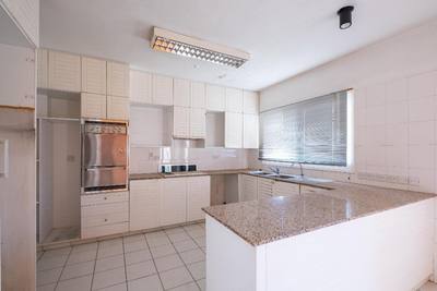 Residential building in Agios Dometios, Nicosia thumbnail 13