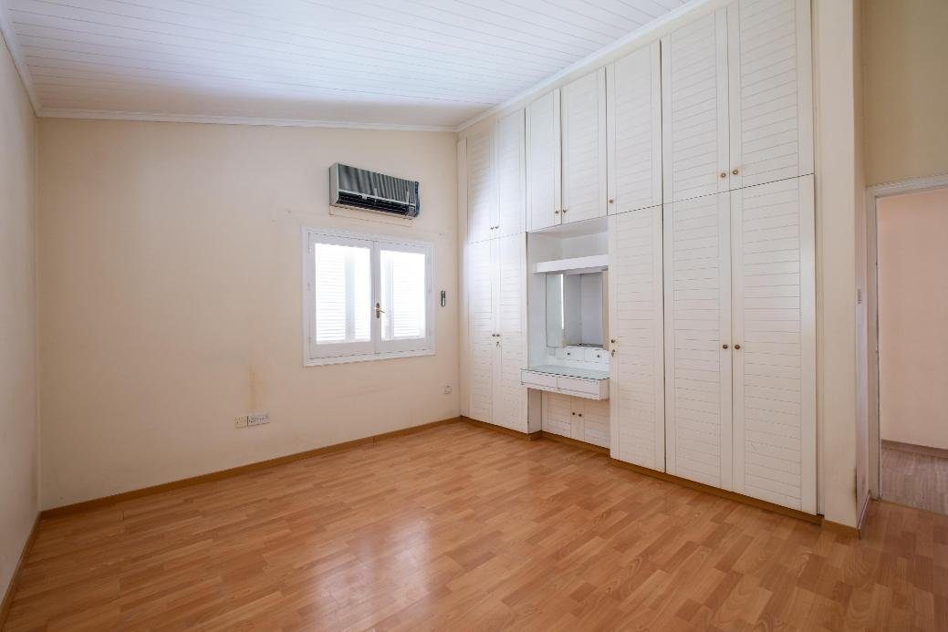 Residential building in Agios Dometios, Nicosia photo 9