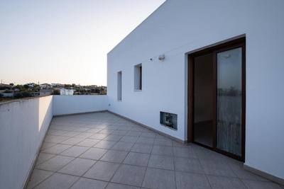 Three-storey residential building in Deneia, Nicosia thumbnail 32