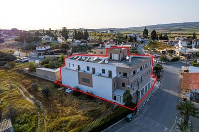 Three-storey residential building in Deneia, Nicosia thumbnail 4