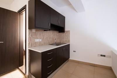 Three-storey residential building in Deneia, Nicosia thumbnail 10
