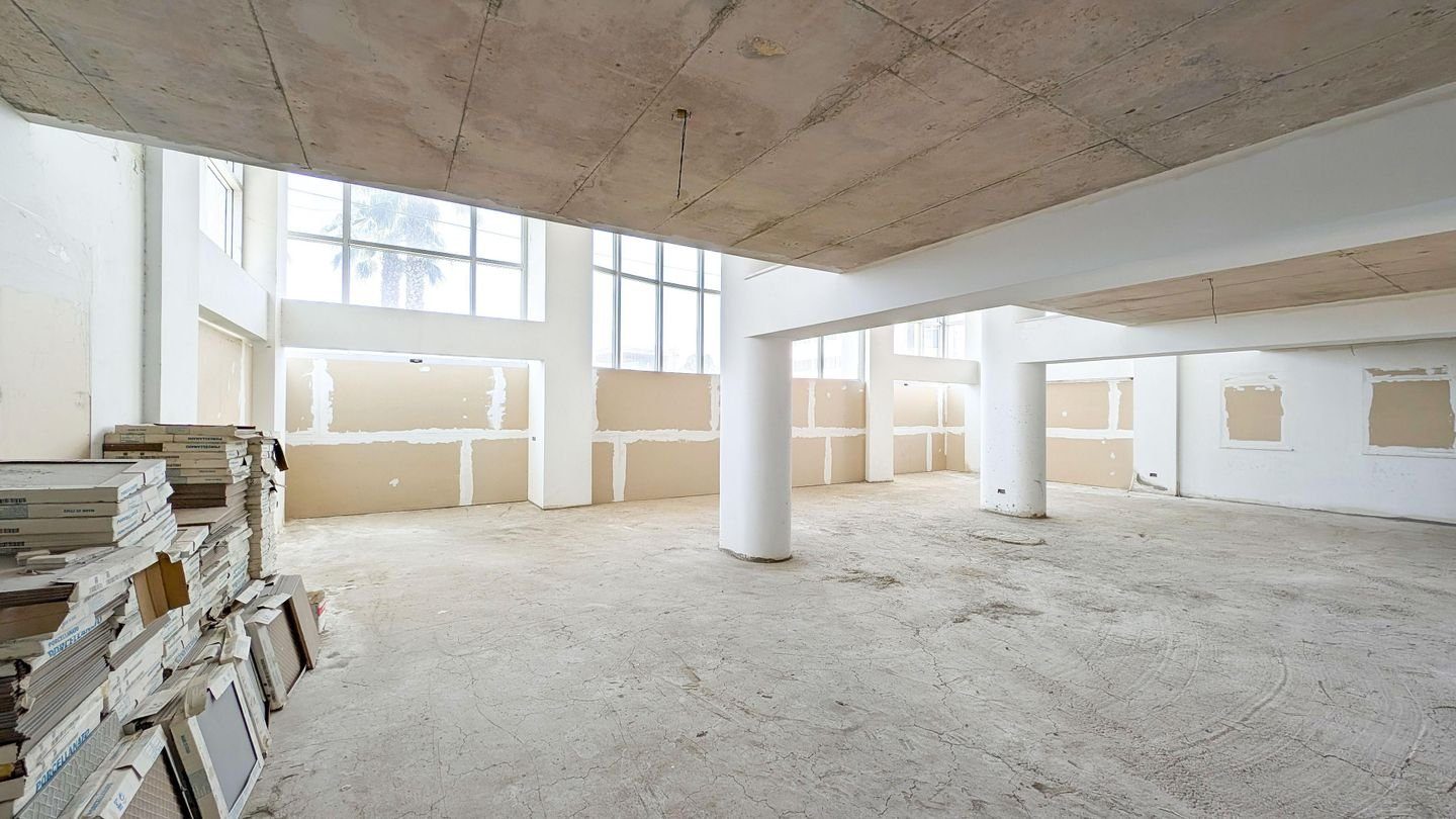 Five-storey incomplete building with a basement in Chryseleousas, Strovolos, Nicosia photo 8