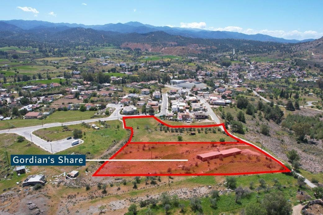 Shared residential field in Mitsero, Nicosia photo 3