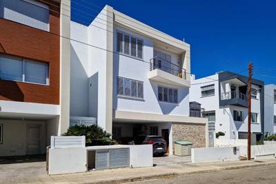 5 bedroom house in Egkomi, Nicosia thumbnail 4