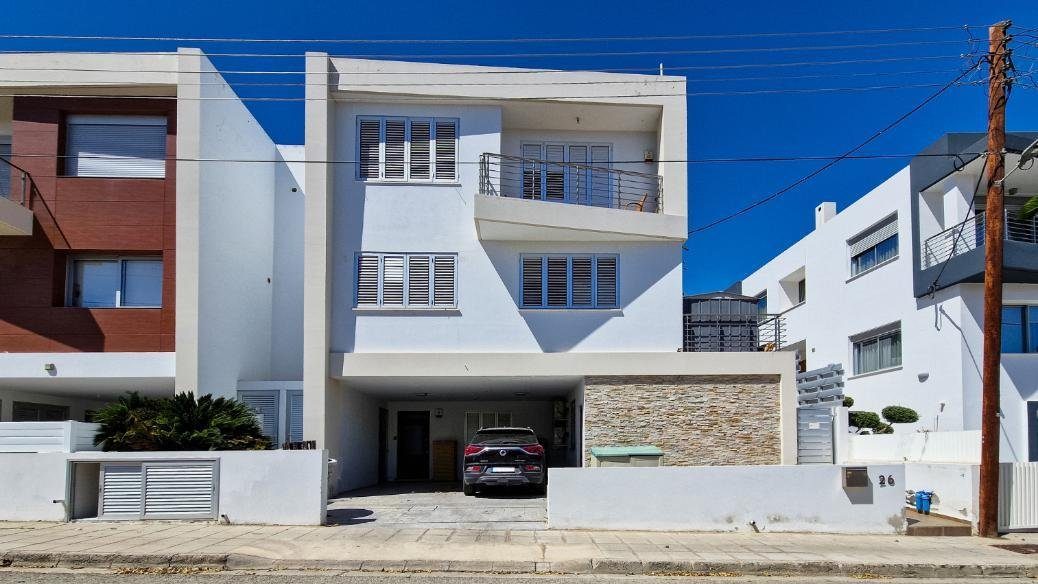 5 bedroom house in Egkomi, Nicosia photo 3