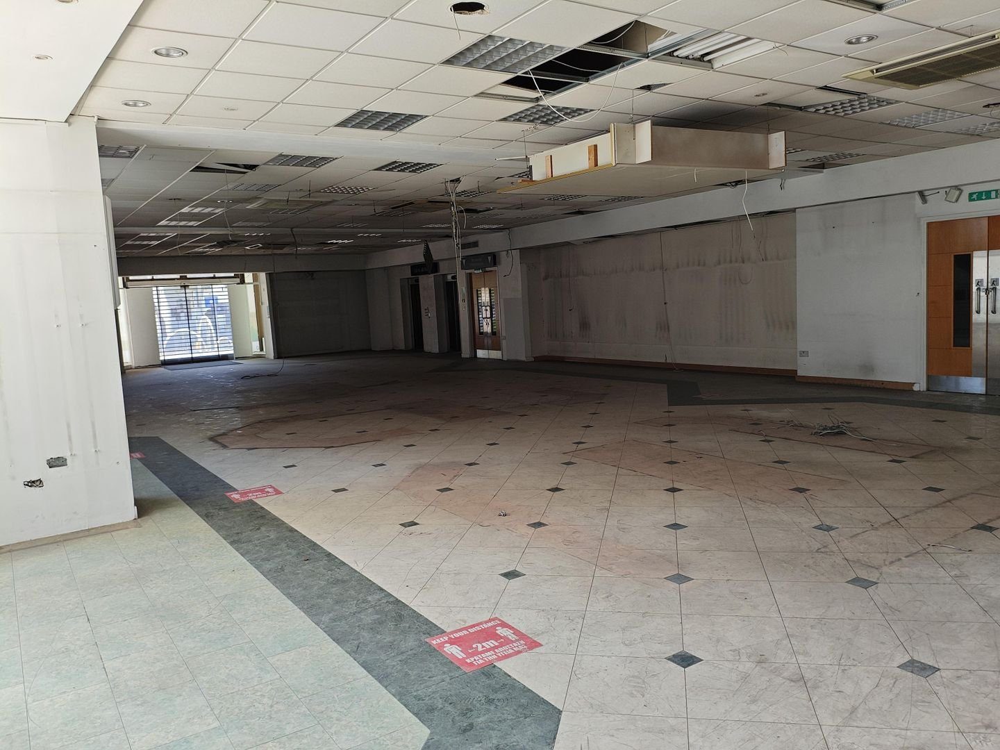 Mixed Use Commercial building in Trypiotis, Nicosia photo 14