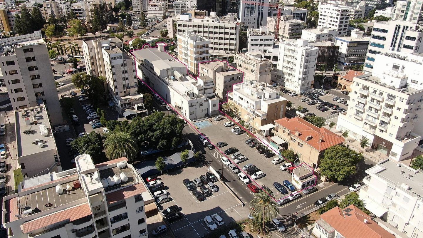 Mixed Use Commercial building in Trypiotis, Nicosia photo 2