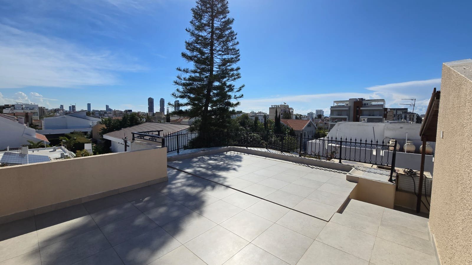 6 BR Villa in Potamos Germasogeias, Limassol photo 11