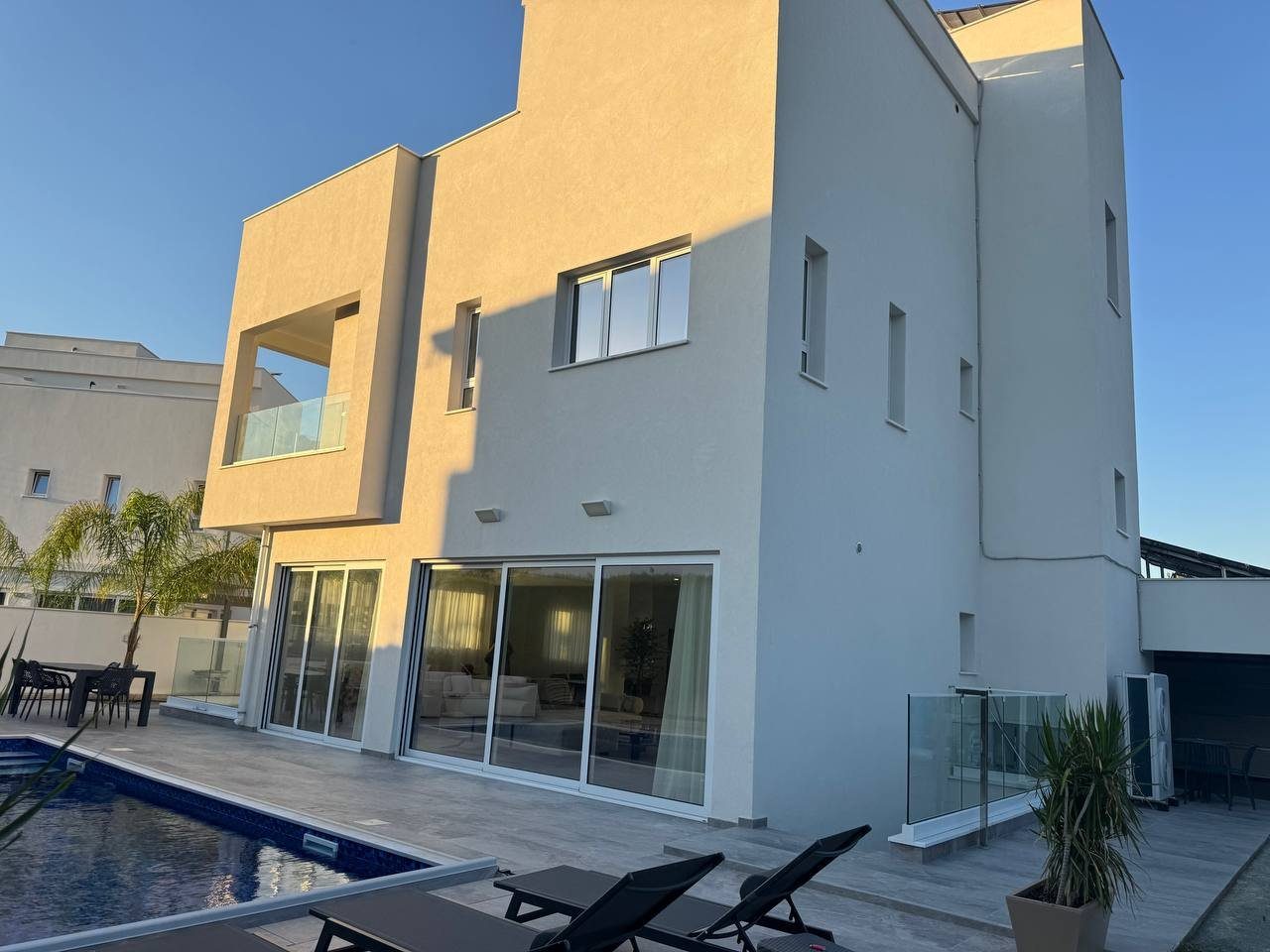 5 BR Villa in Agios Tychonas, Limassol photo 5