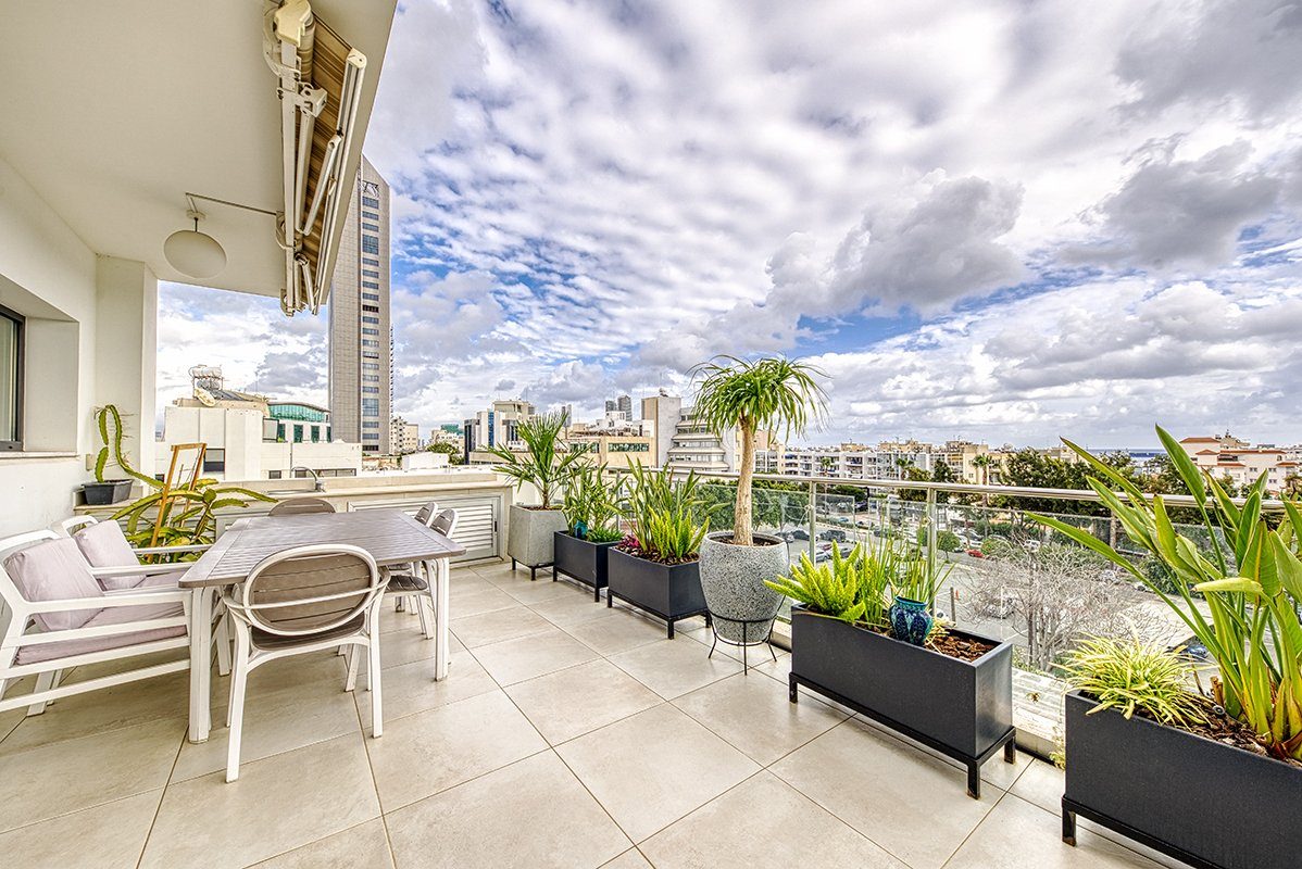 3 BR Penthouse in Agia Zoni, Limassol photo 13