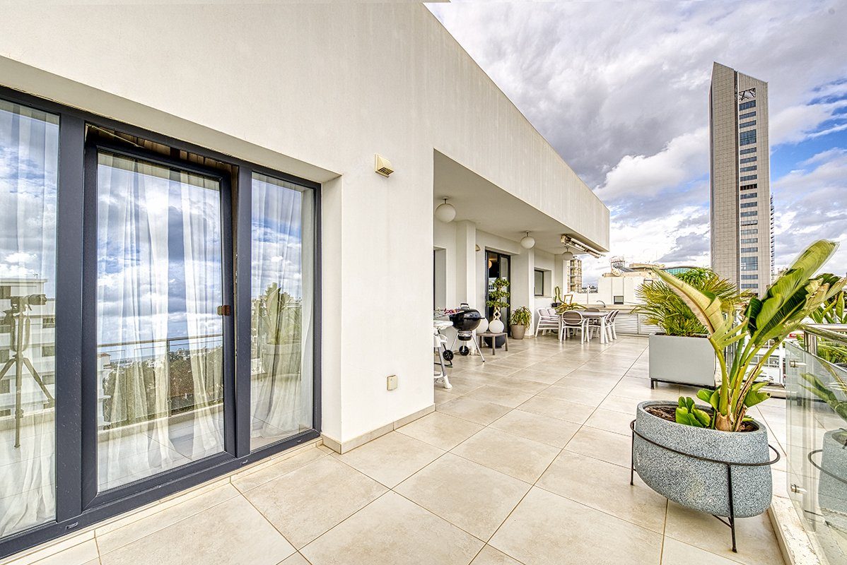 3 BR Penthouse in Agia Zoni, Limassol photo 14