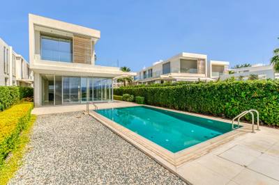 5 BR Luxury Villa in Pegeia, Paphos thumbnail 1