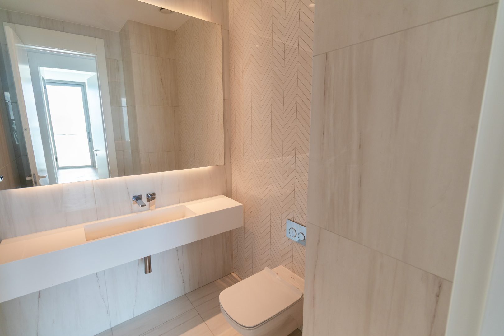2 BR Apartment in Germasogeia, Limassol photo 12