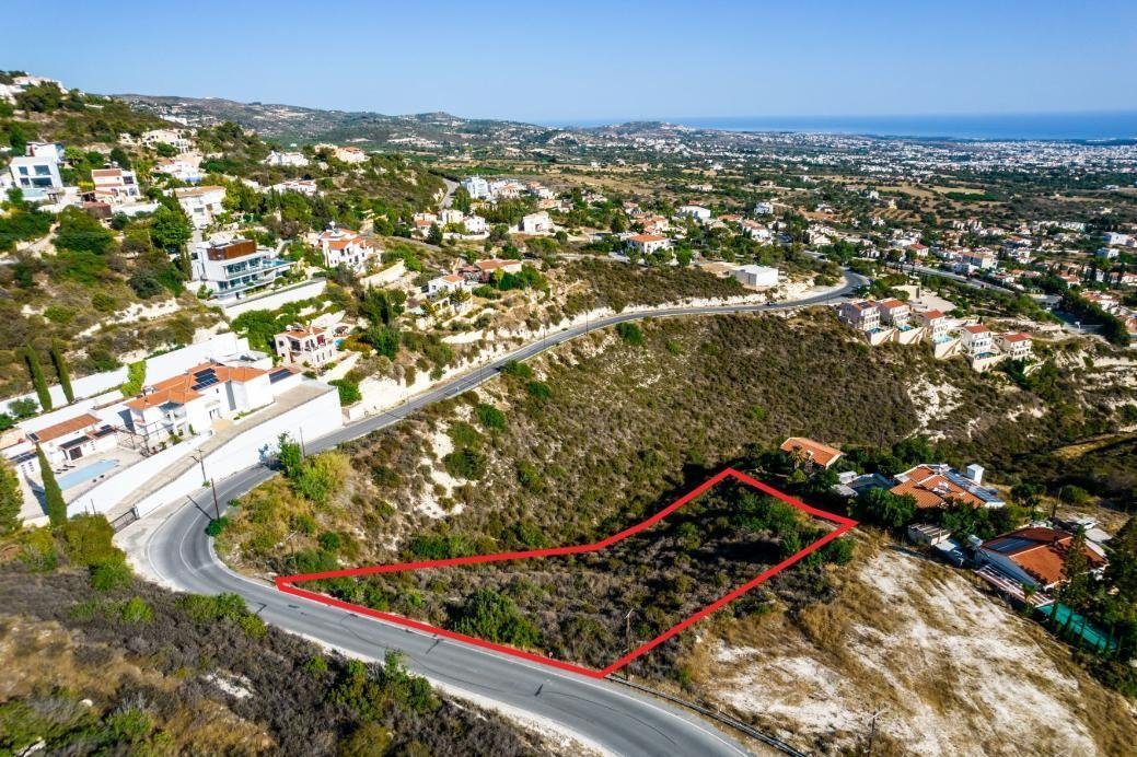 Residential field in Tala, Paphos photo 4