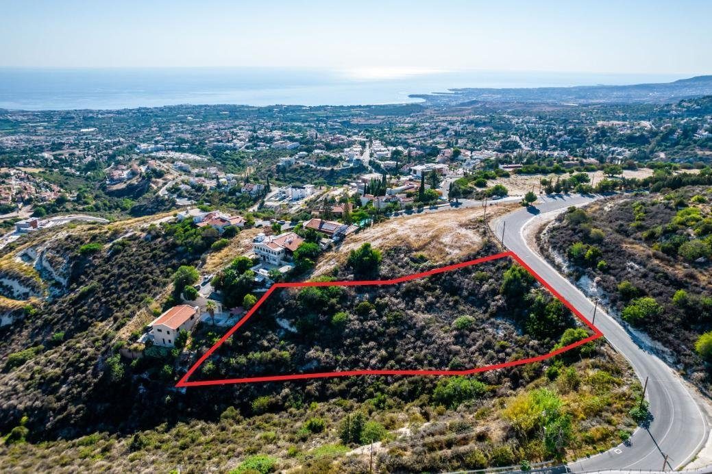 Residential field in Tala, Paphos photo 2