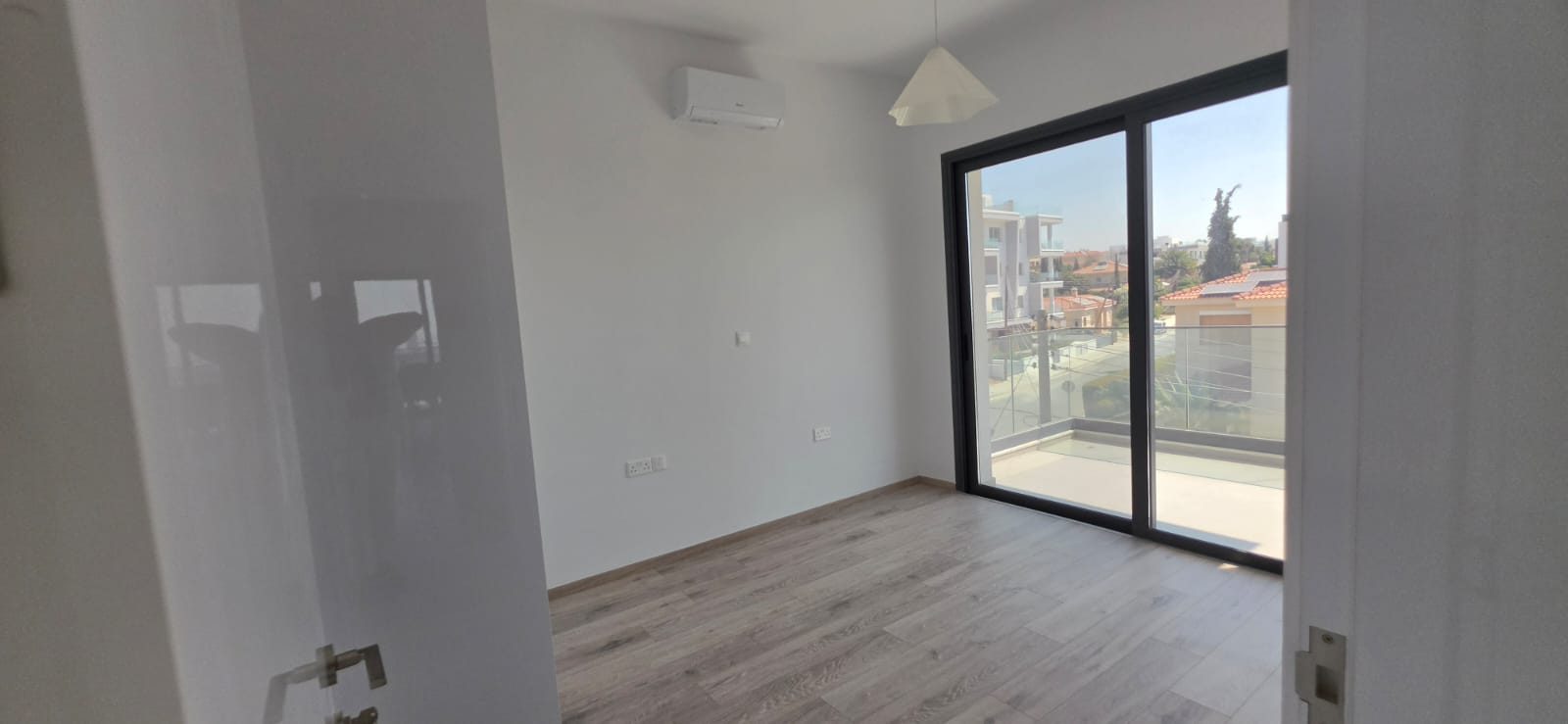 3 BR Apartment in Agios Athanasios, Limassol photo 8