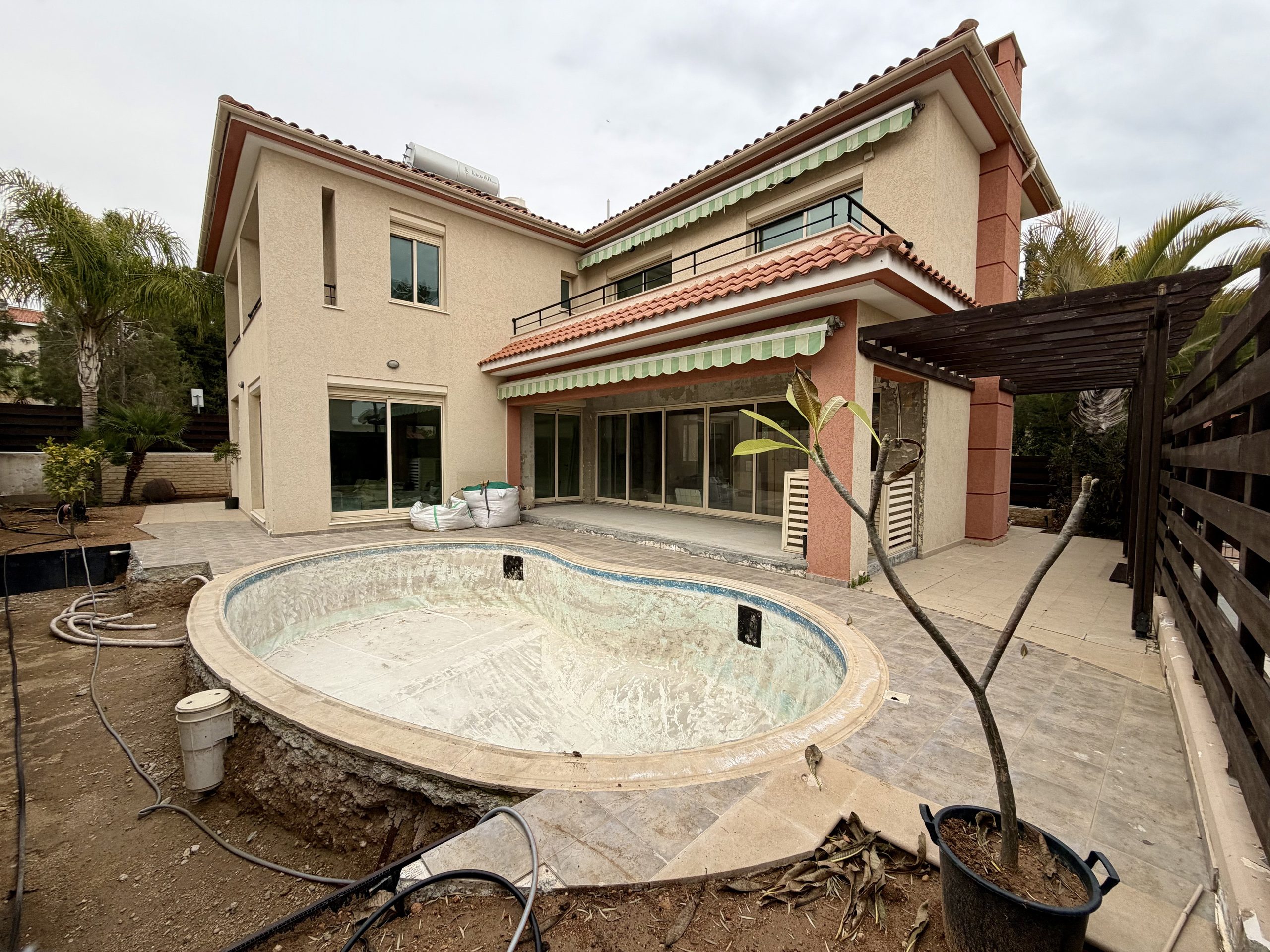 4 BR Villa in Pyrgos, Limassol photo 6