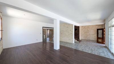 Four-Bedroom Semi-detached House in Agios Nikolaos, Larnaca thumbnail 8