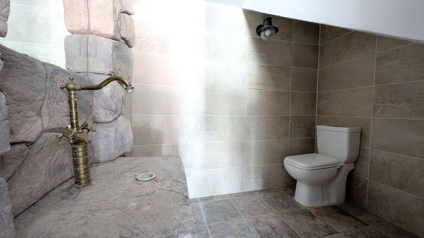 4 BR House in Larnaca photo 23