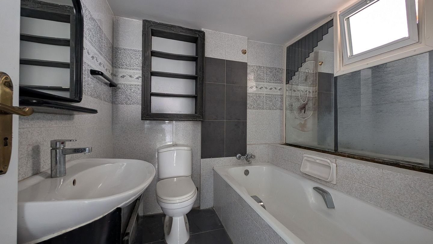 Four-Bedroom Semi-detached House in Agios Nikolaos, Larnaca photo 24