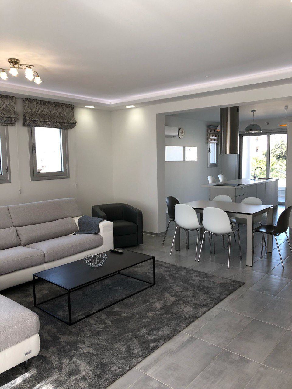 3 BR Apartment in Neapolis, Limassol photo 1