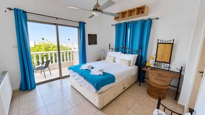 3 BR Villa with Sea View in Pegeia, Paphos thumbnail 7