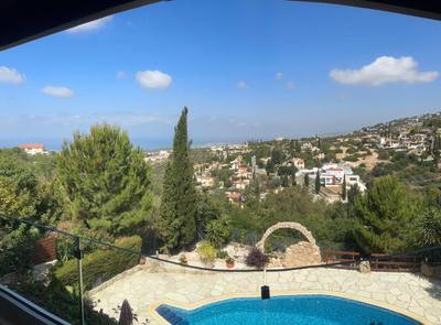 3 BR Renovated House in Tala, Paphos thumbnail 2