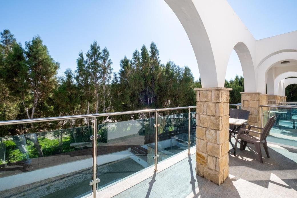 1-bedroom apartment in Latchi, Paphos photo 1