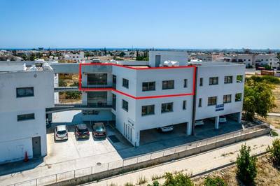 Office and shop in Voroklini, Larnaca thumbnail 1