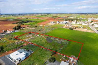 Shared residential field in Liopetri, Famagusta thumbnail 4