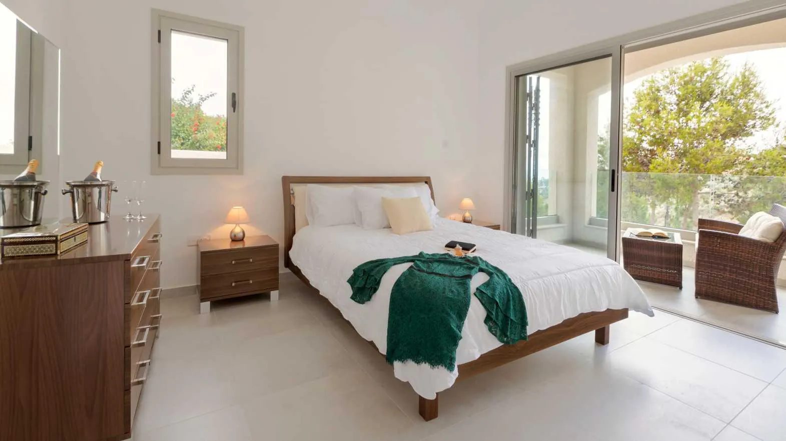 4 BR Villa in Tala, Paphos photo 5