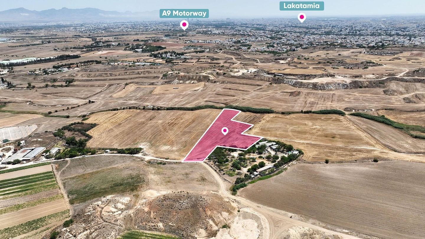 Agricultural field in Pano Deftera, Nicosia photo 1
