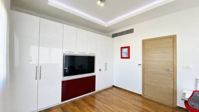 4 BR Whole Floor Penthouse in Agios Tychonas, Limassol thumbnail 8