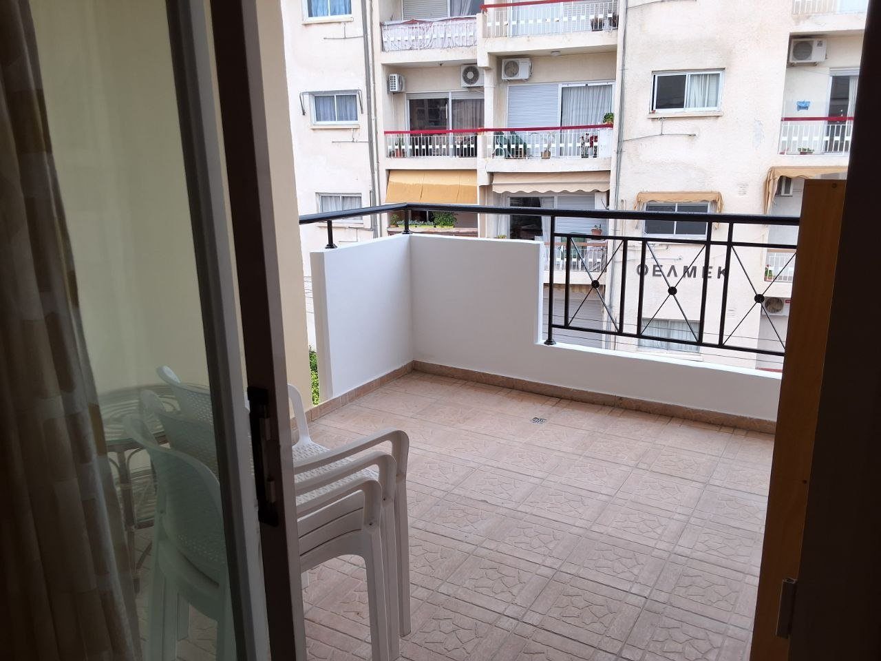 2 BR Apartment in Mesa Geitonia, Limassol — photo 4